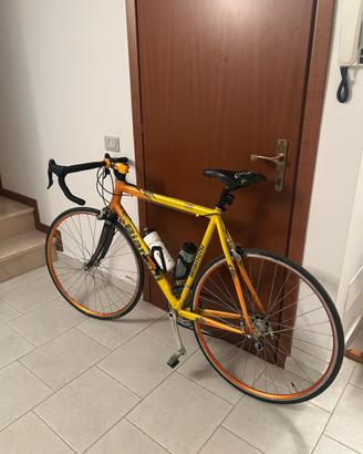Bianchi EV3 -Bici da corsa | 9,6 kg