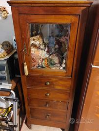 cassettiera con vetrinetta