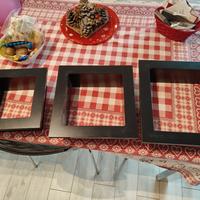 Tris Cubi in legno neri da appendere