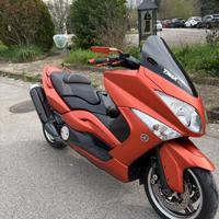 Yamaha t Max