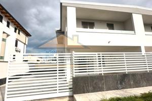 Ville a schiera nuova costruzione Via Bologna