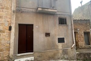 Casa Singola a Gangi