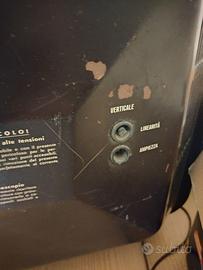 Televisore magnadyne modello Kennedy 079