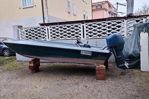 cofano Dese con motore Yamaha 40 50 4 tempi 