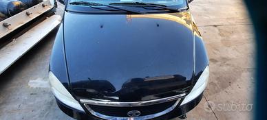 TATA INDIGO STATION WAGON 2009 - COFANO ANTERIORE