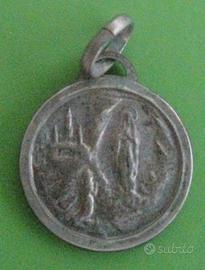 medaglia Madonna di Lourdes