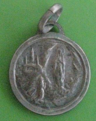 medaglia Madonna di Lourdes