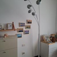 Lampada da terra con 5 luci direzionali