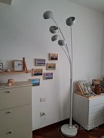 Lampada da terra con 5 luci direzionali