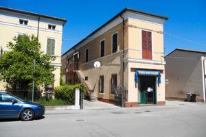 Copparo RIF.65 Porzione libera su 3 lati in centro