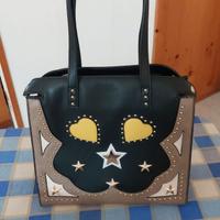 Borsa regalata e mai utilizzata