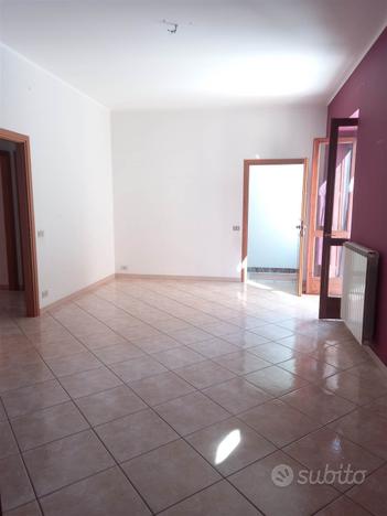 Rif.S. Venerina on Rent| appartamento trilocale