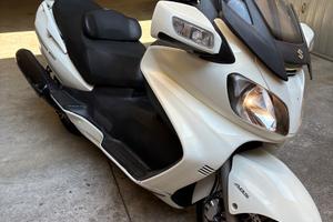 BURGMAN 650 EXECUTIVE