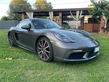 Porsche cayman 718 2.0 300cv Approved