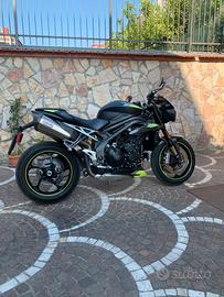 Triumph speed triple 1050 rs 2021