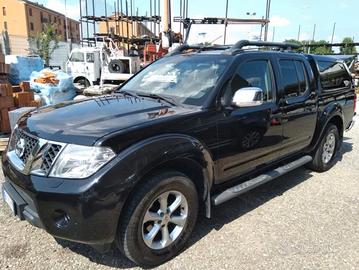NISSAN NAVARA 2011