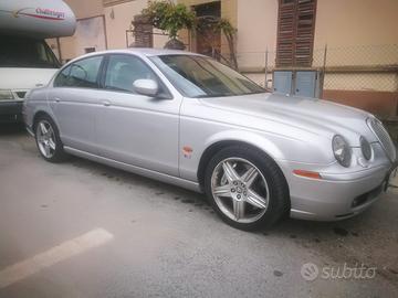 JAGUAR S-Type R