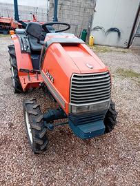 trattore kubota 