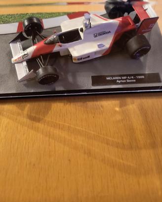 Modellismo F1McLaren Honda MP4/4 #12 Ayrton Senna 