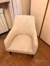 Poltroncina vintage anni '50 in tessuto damascato