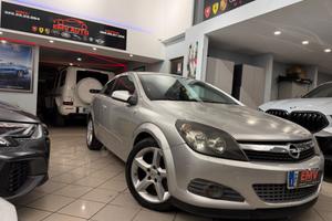 Opel Astra GTC 1.7 CDTI 101CV 3 porte Cosmo