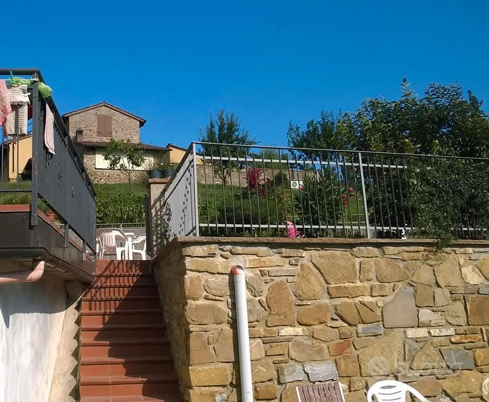 Casa porzione con giardino e terrreno - Altro