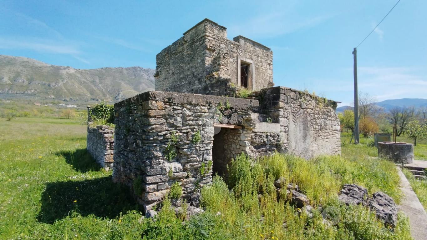RUSTICO A SAN VITTORE DEL LAZIO - Vista 2