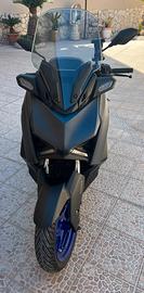 Yamaha X-Max 300 - 2023