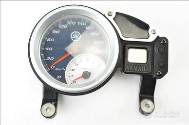 YAMAHA BT 1100 Bulldog 02 06 strumentazione KM