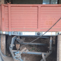 Rimorchio agricolo omologato seminuovo