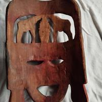 Maschera africana 