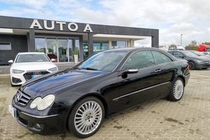 MERCEDES-BENZ CLK COUPE 220 CDI Avantgarde