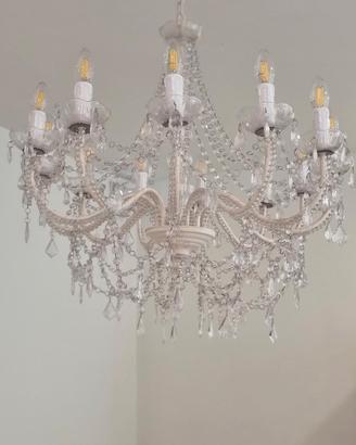 lampadario con strass in resina 