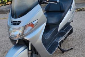 Suzuki Burgman 400 - 2001