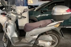 SCOOTER HONDA SH 150 grigio