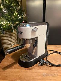 Macchina Caffè Espresso DeLonghi Dedica