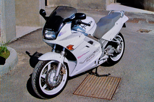 Vfr750rc36 del 92 gia fmi