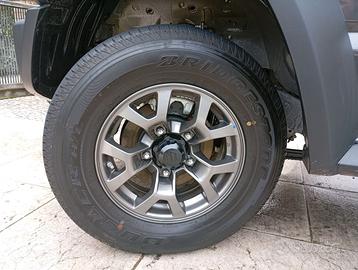 Pneumatici Bridgestone Dueler 195/80 R15 (nuovi)