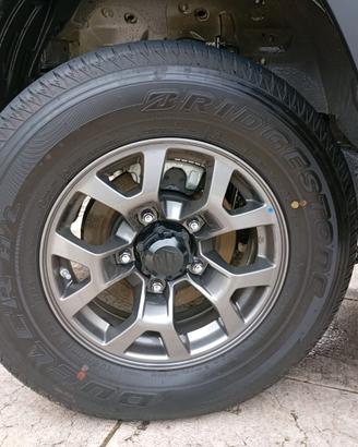 Pneumatici Bridgestone Dueler 195/80 R15 (nuovi)