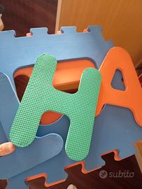 blocchi e lettere gommose