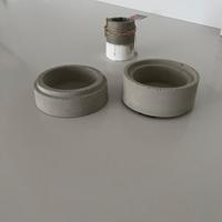 portagioie in cemento Grigio