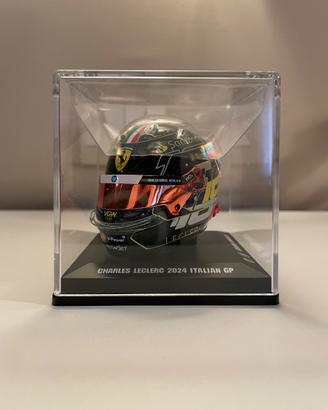 Casco Charles Leclerc Monza 2024
