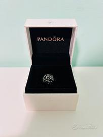Charm pandora openwork fiori