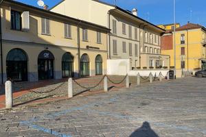 Immobile di 260 m² con 1 locale a Codogno