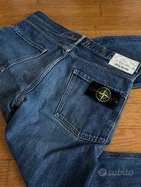 jeans stone island