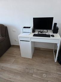 Scrivania ikea