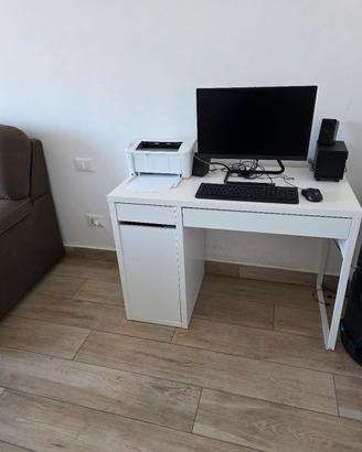 Scrivania ikea