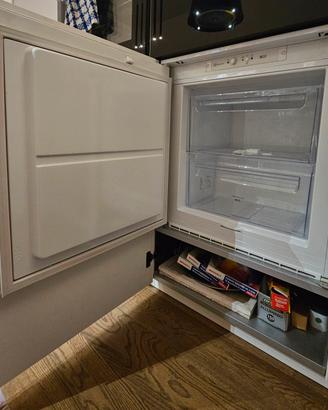  frezeer da incasso Eletrolux  6 kg di capacità 