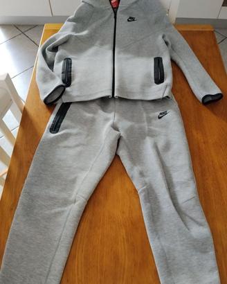 Tuta tech originale