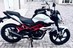 Moto Benelli 125 come nuova